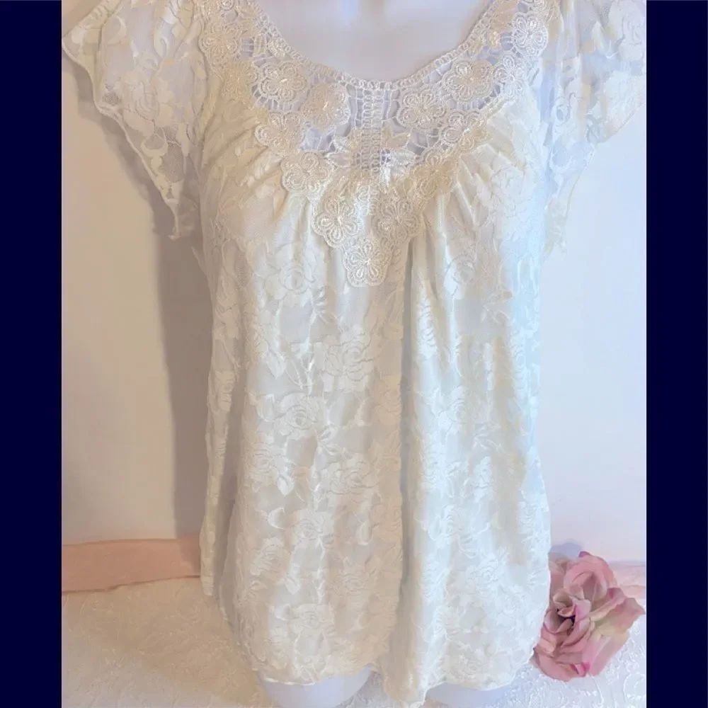 🎀Dressbarn Lace Decorative Blouse Top Size: S